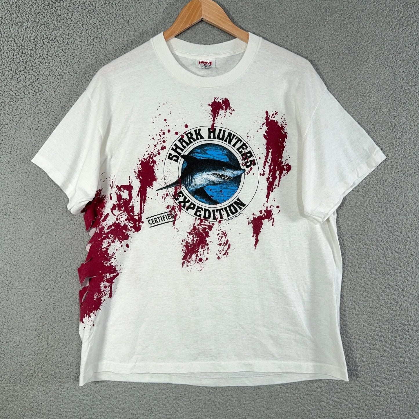 Vintage 80s Shark Hunter T Shirt XL Novelty Adult Humor Single Stitch Fake blood
