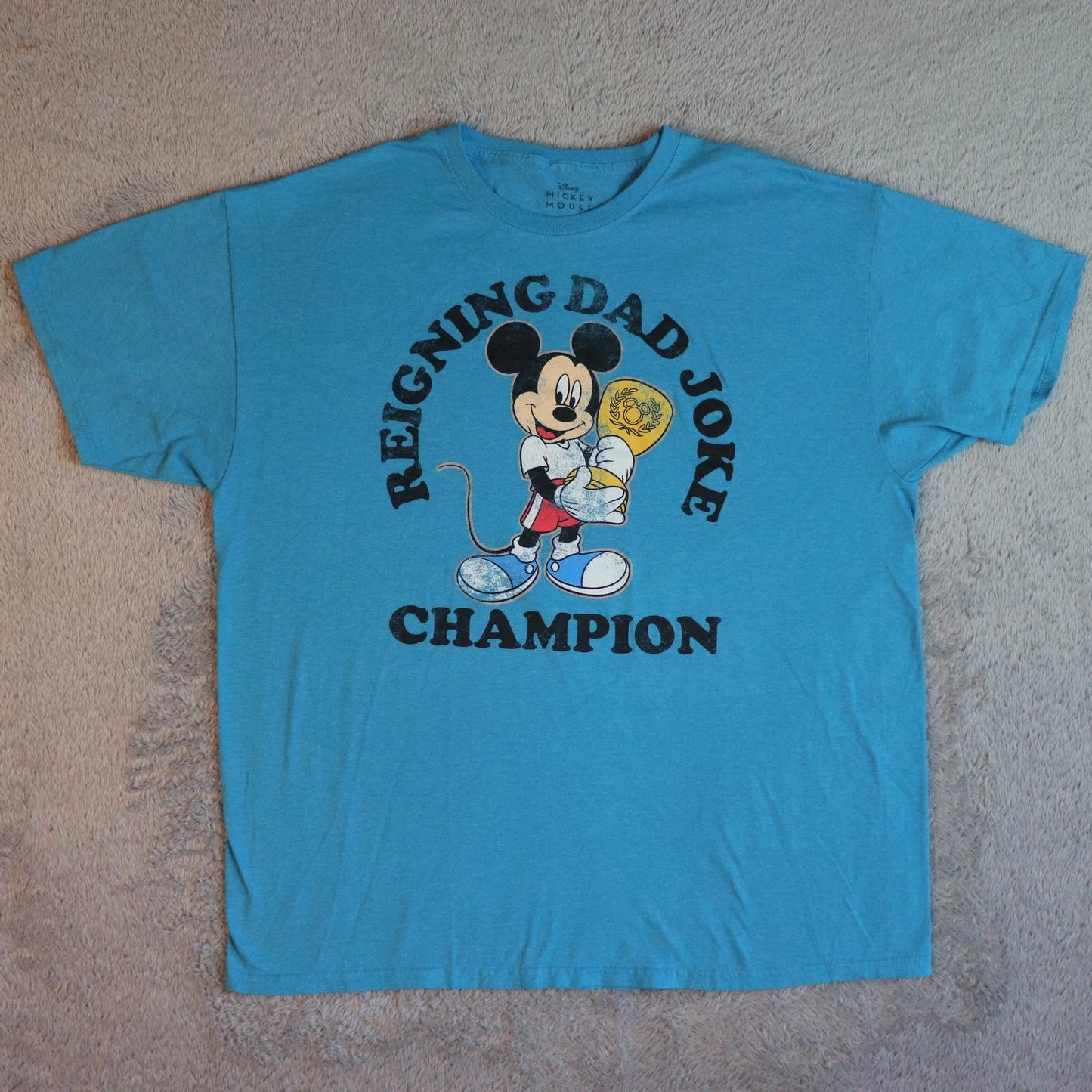 Disney Mens T-Shirt XL Blue Mickey Mouse Dad Joke Champion Good Gift Fathers