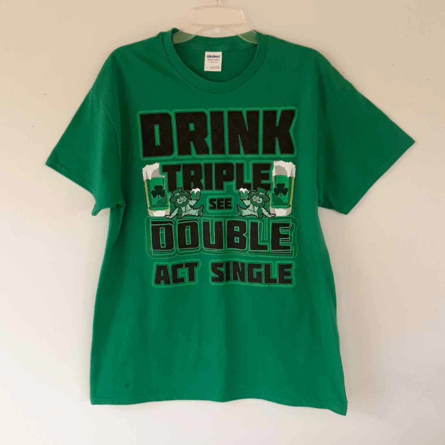 St. Patrick's Day beer drinking Leprechauns graphic green T-shirt Men's L