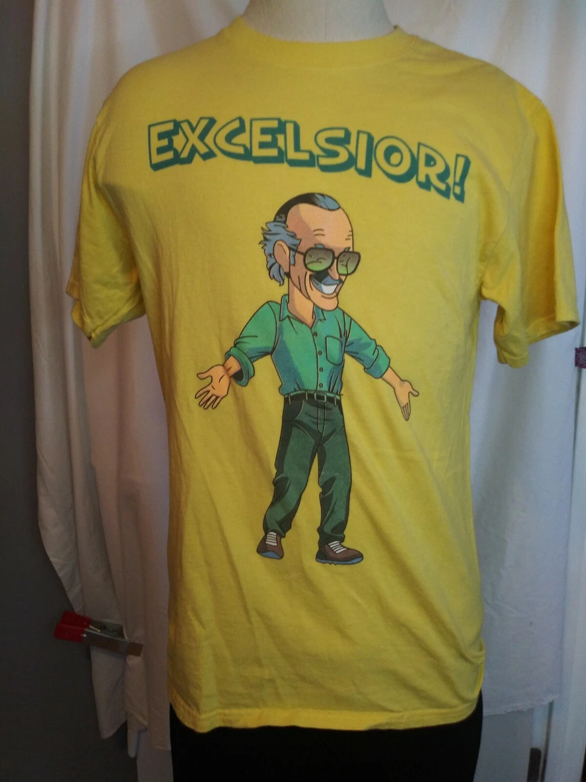 Excelsior! Stan Lee shirt yellow Rare Small Marvel Comic stanlee.livejournal.com