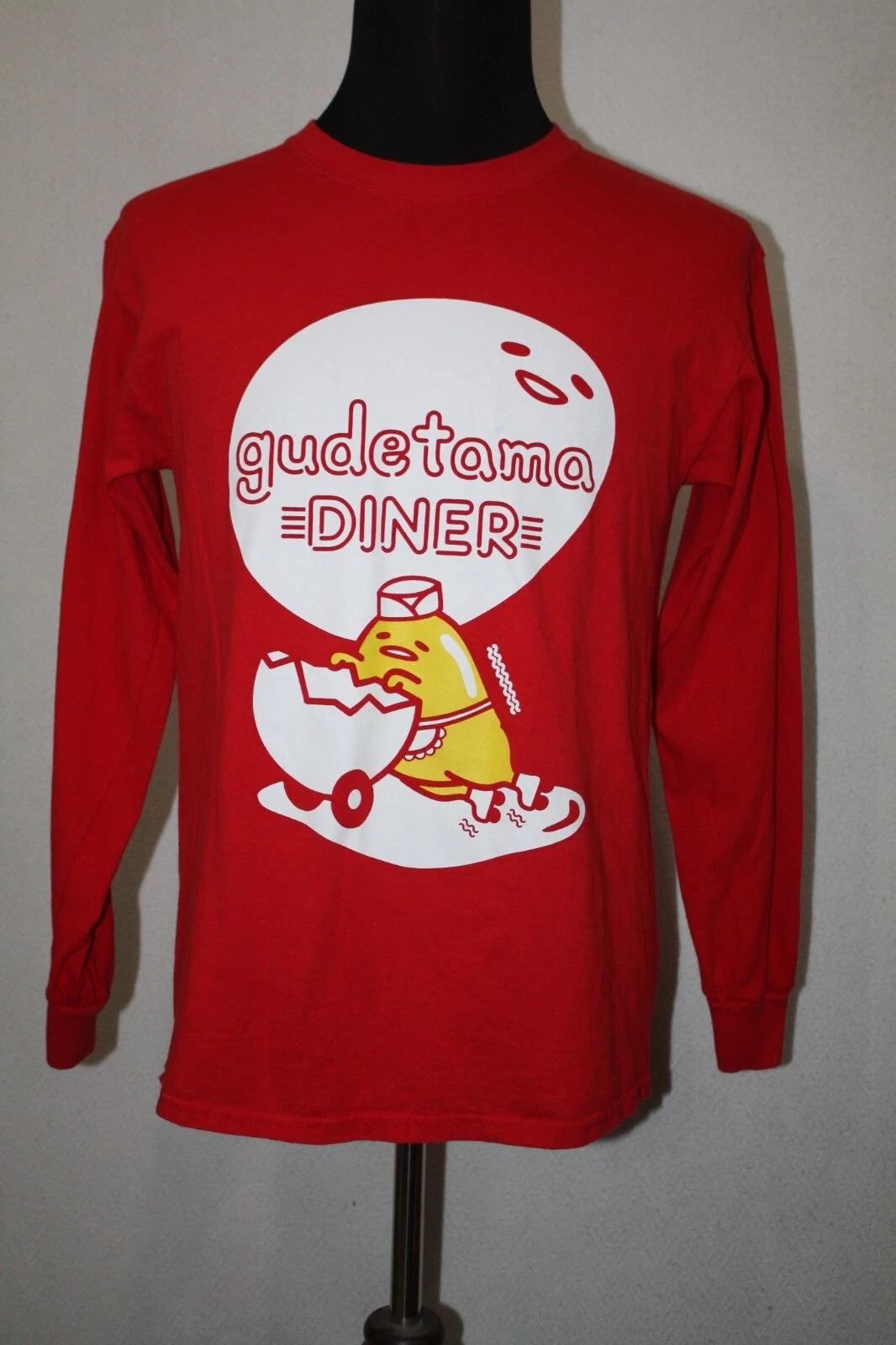 Sanrio Gudetama Diner Lazy Egg Red Graphic T Shirt Size M Long Sleeve