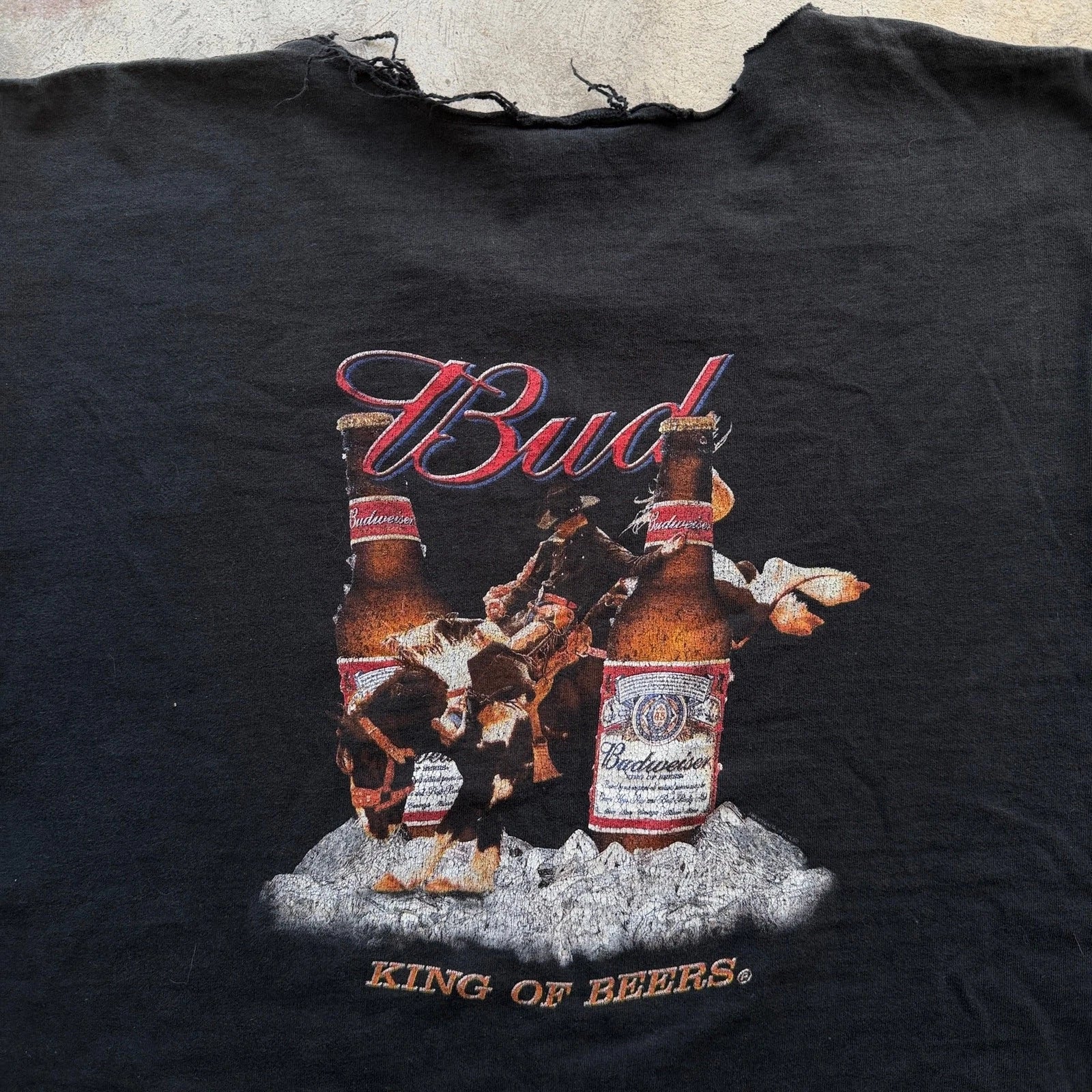 Vintage Budweiser Cowboy Bull Riding Graphic Chopped thrashed Tee Size XL