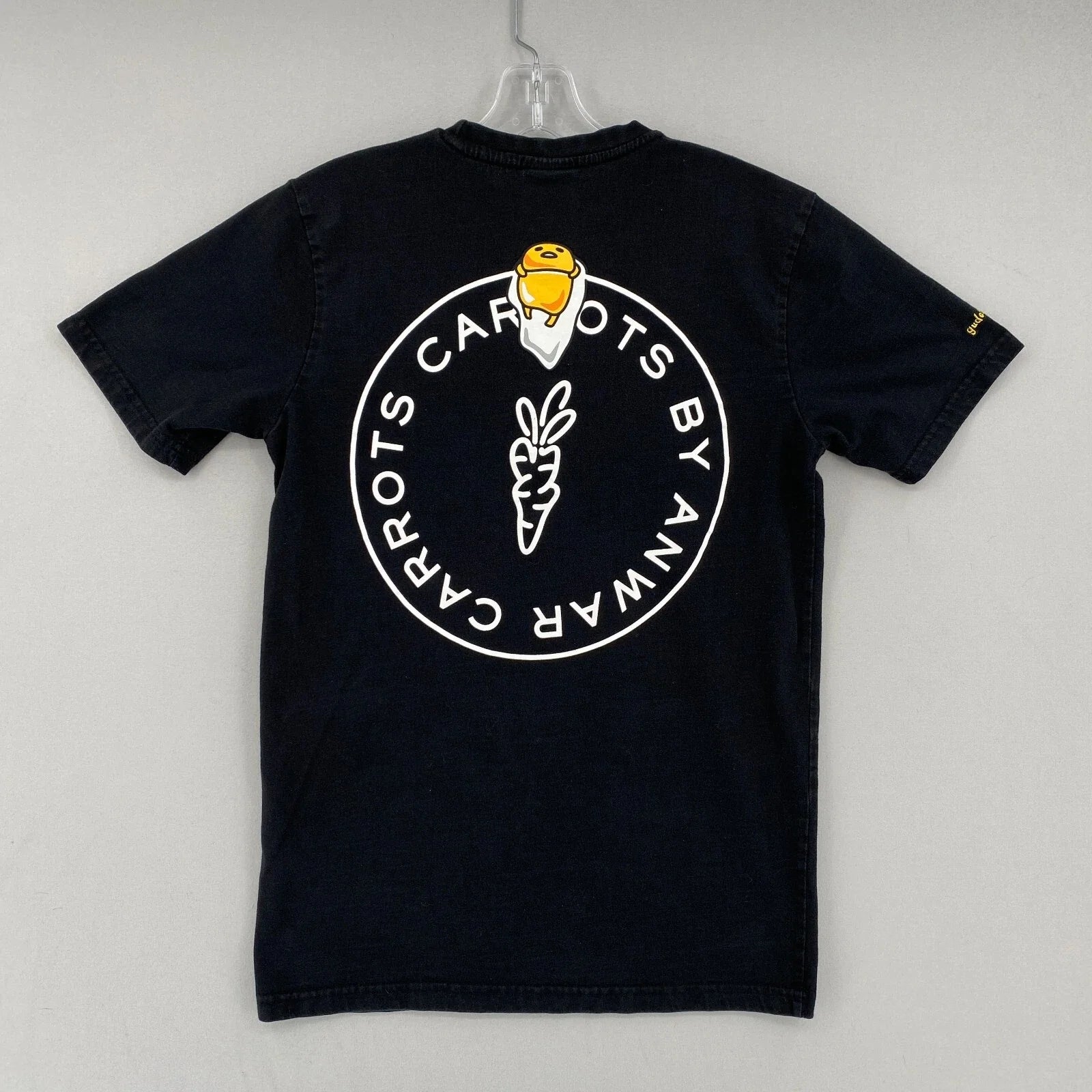 Gudetama Anwar Carrots Tee Shirt Adult Small Black Graphic Logo Cotton Kawaii